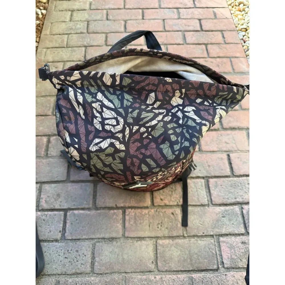 Michael Jordon Backpack Multiple Pockets Large Interior Brown Camouflage